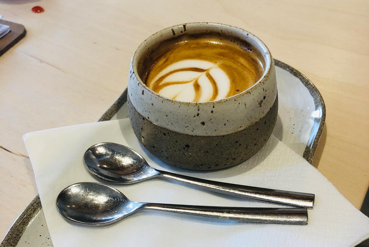 Arahtis Instagram Photos